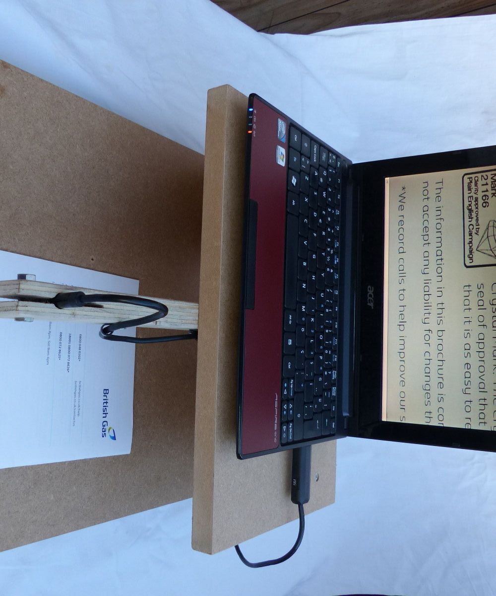 Reading Aid for the Partially Sighted