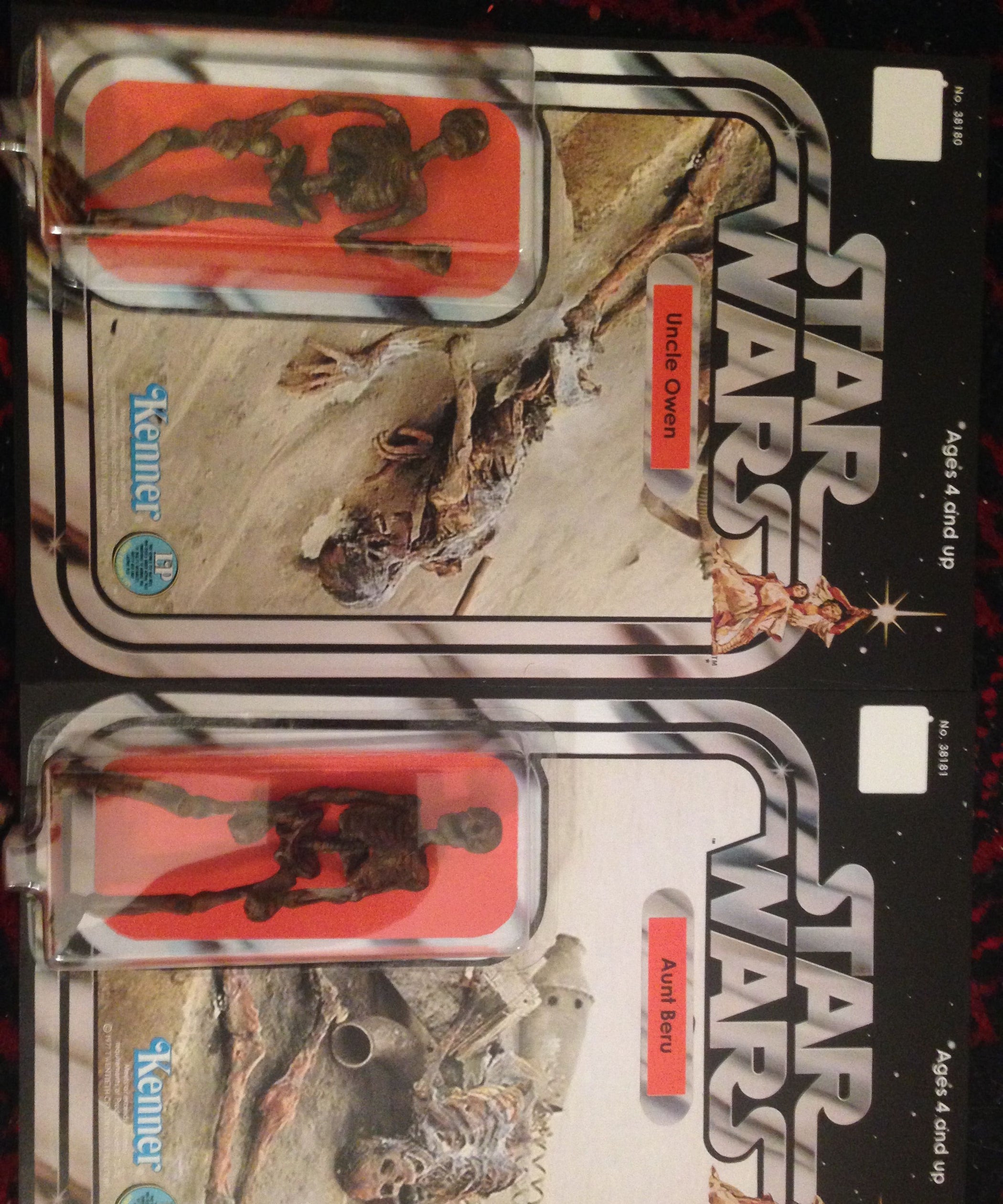 Custom Uncle Owen and Aunt Beru Star Wars Charred Body Figure. 7