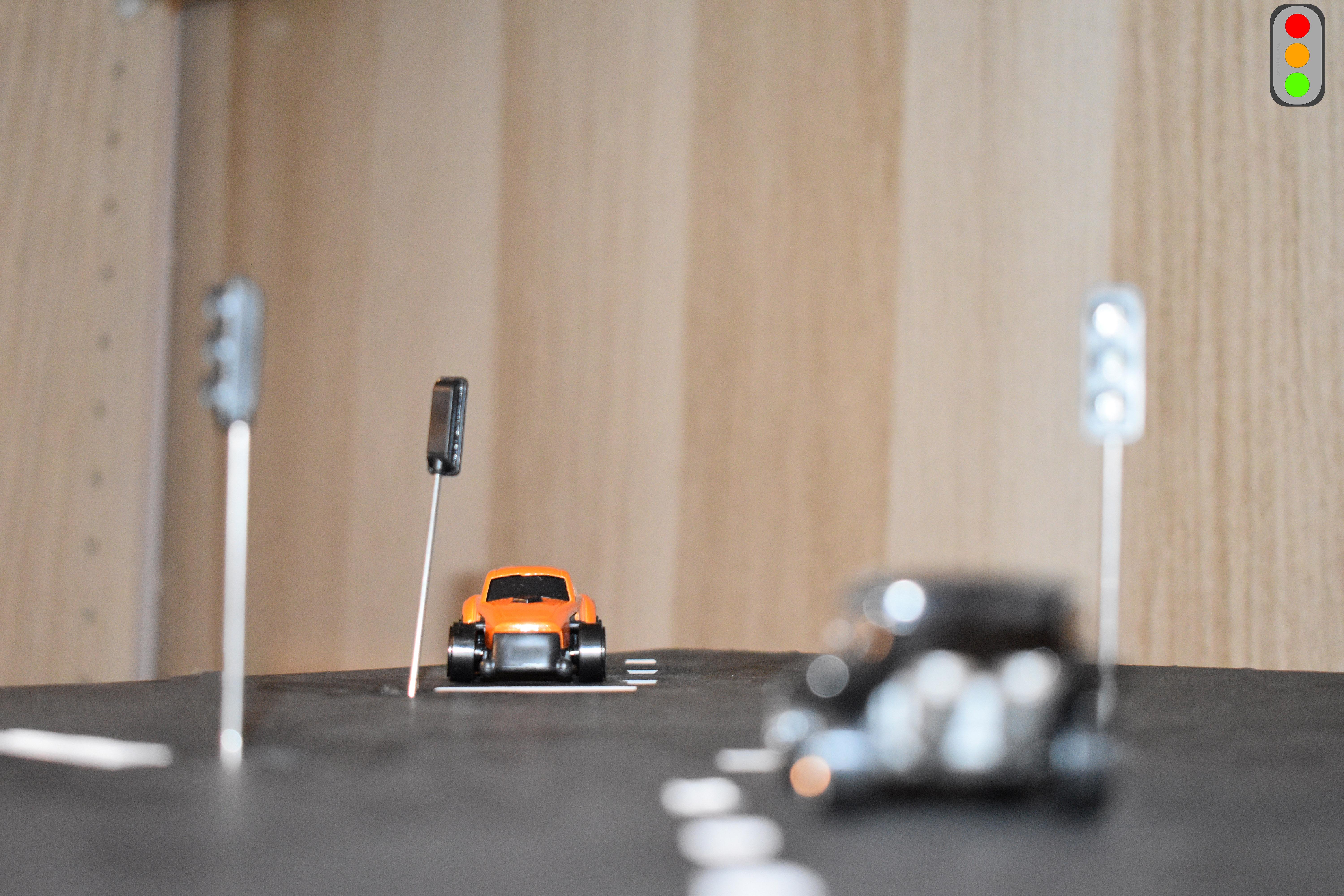 Safer Traffic Lights (Not Working) 4 Steps Instructables