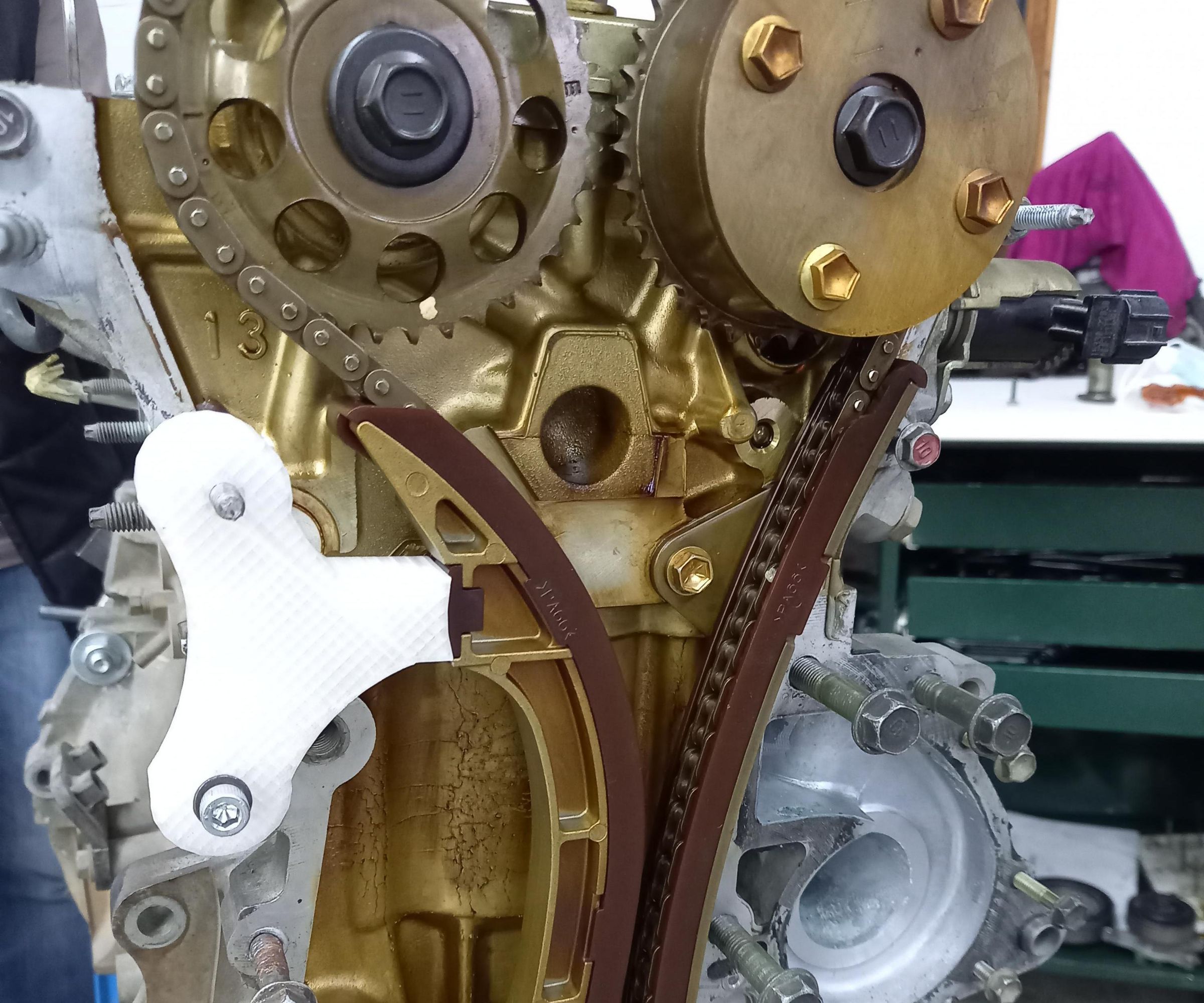 Belt Tesnioner of Internal Combustion Engine for Educational Purpose