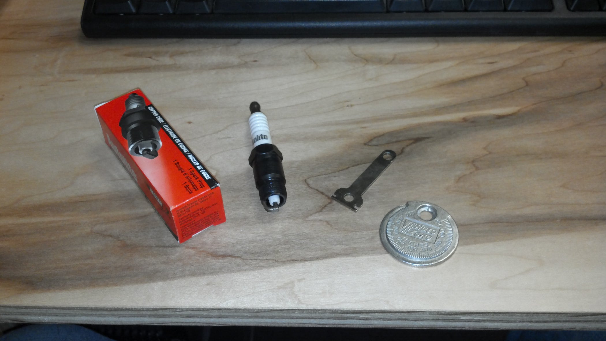 How to Gap a Spark Plug 3 Steps Instructables