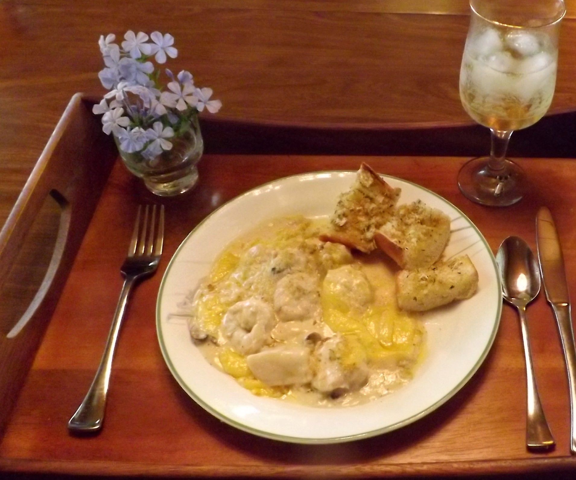 SCALLOPS & SHRIMP AU GRATIN