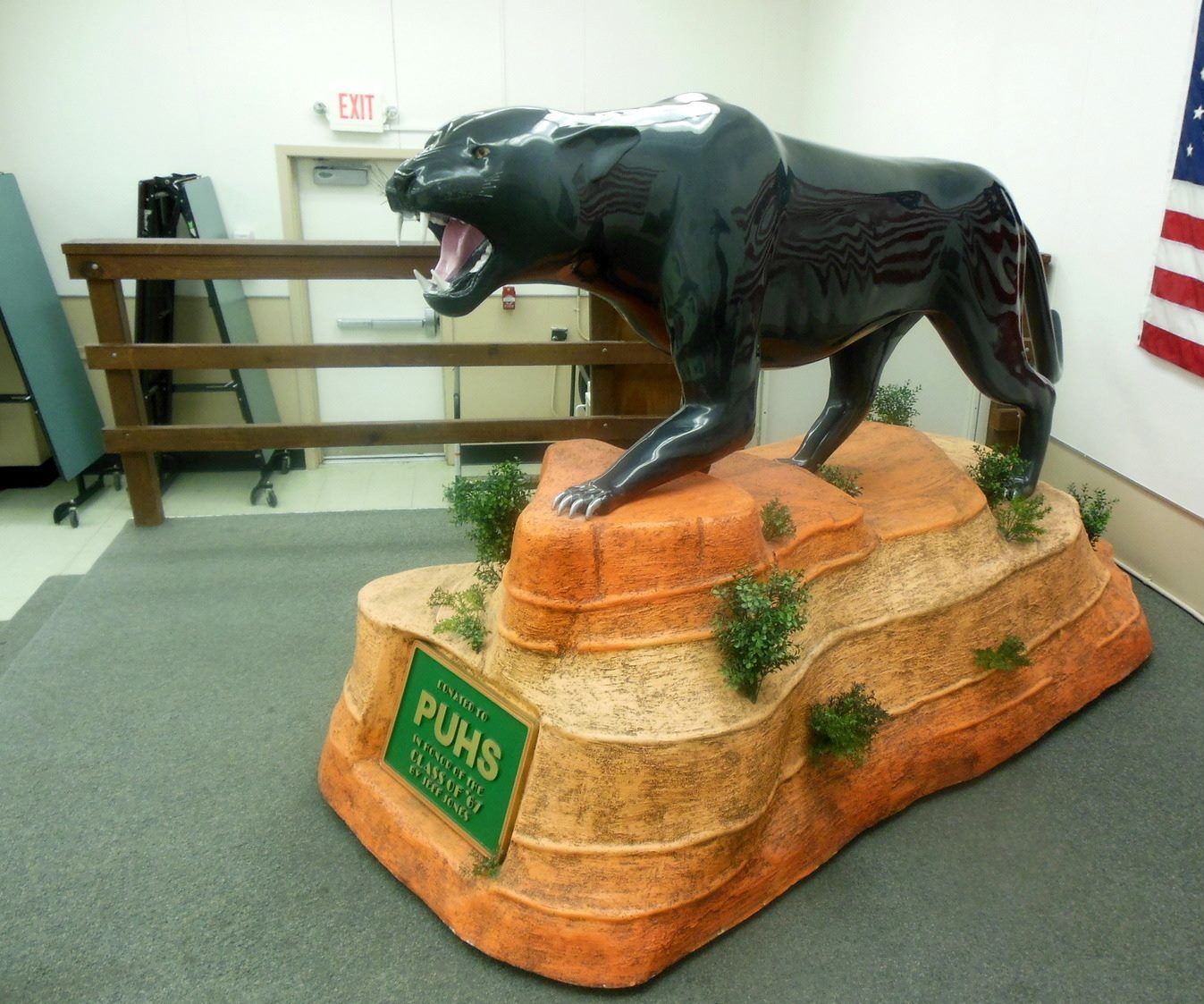 Woodcarving Panther Statue