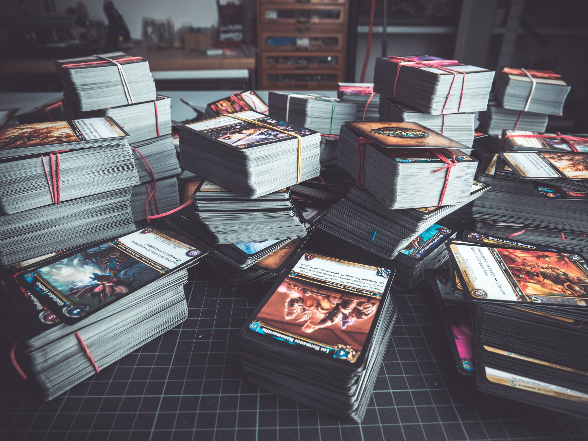 Card Feeder for a Trading Card Machine 10 Steps (with Pictures