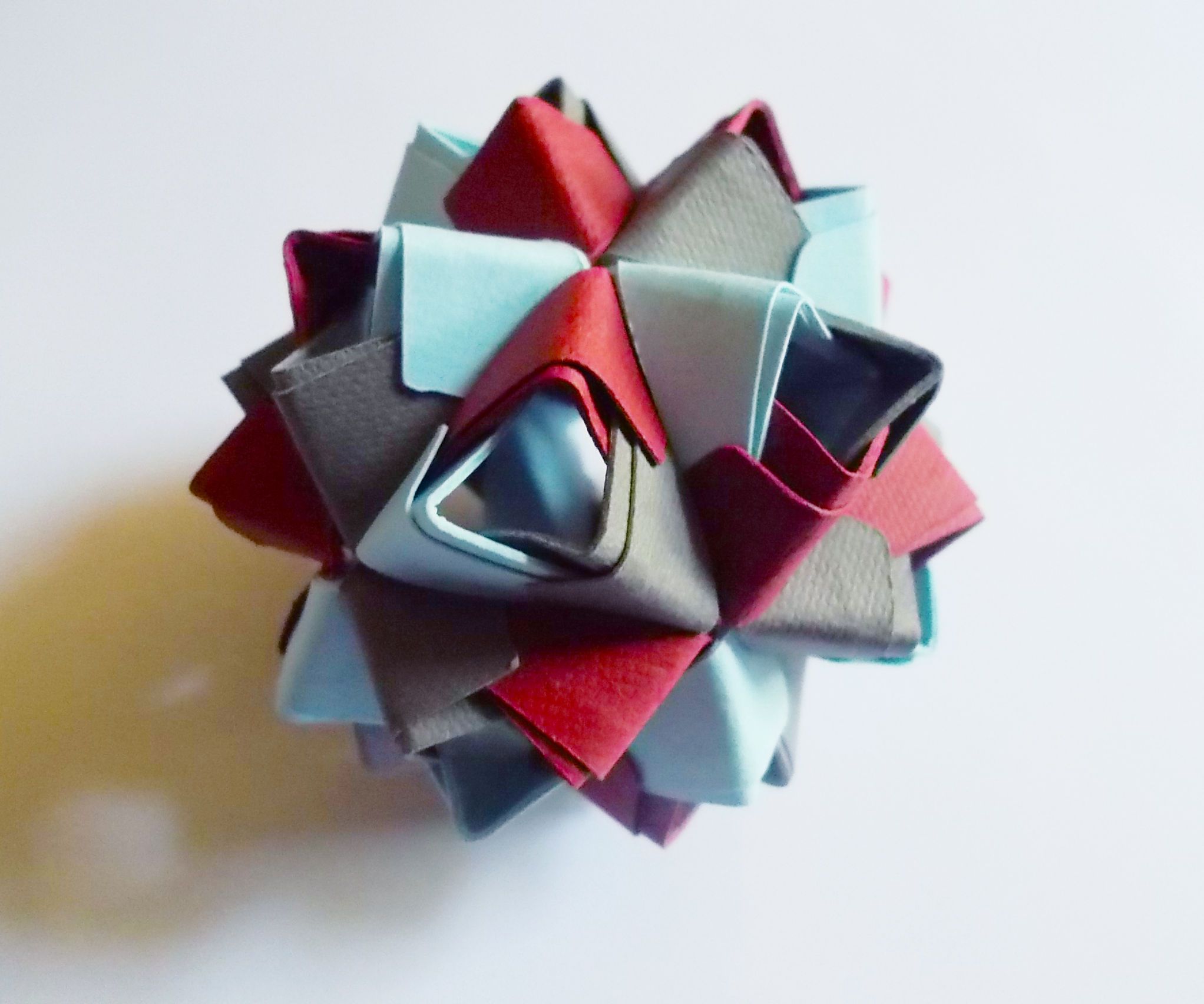 Sturdy Kusudama for the Origami-Impaired