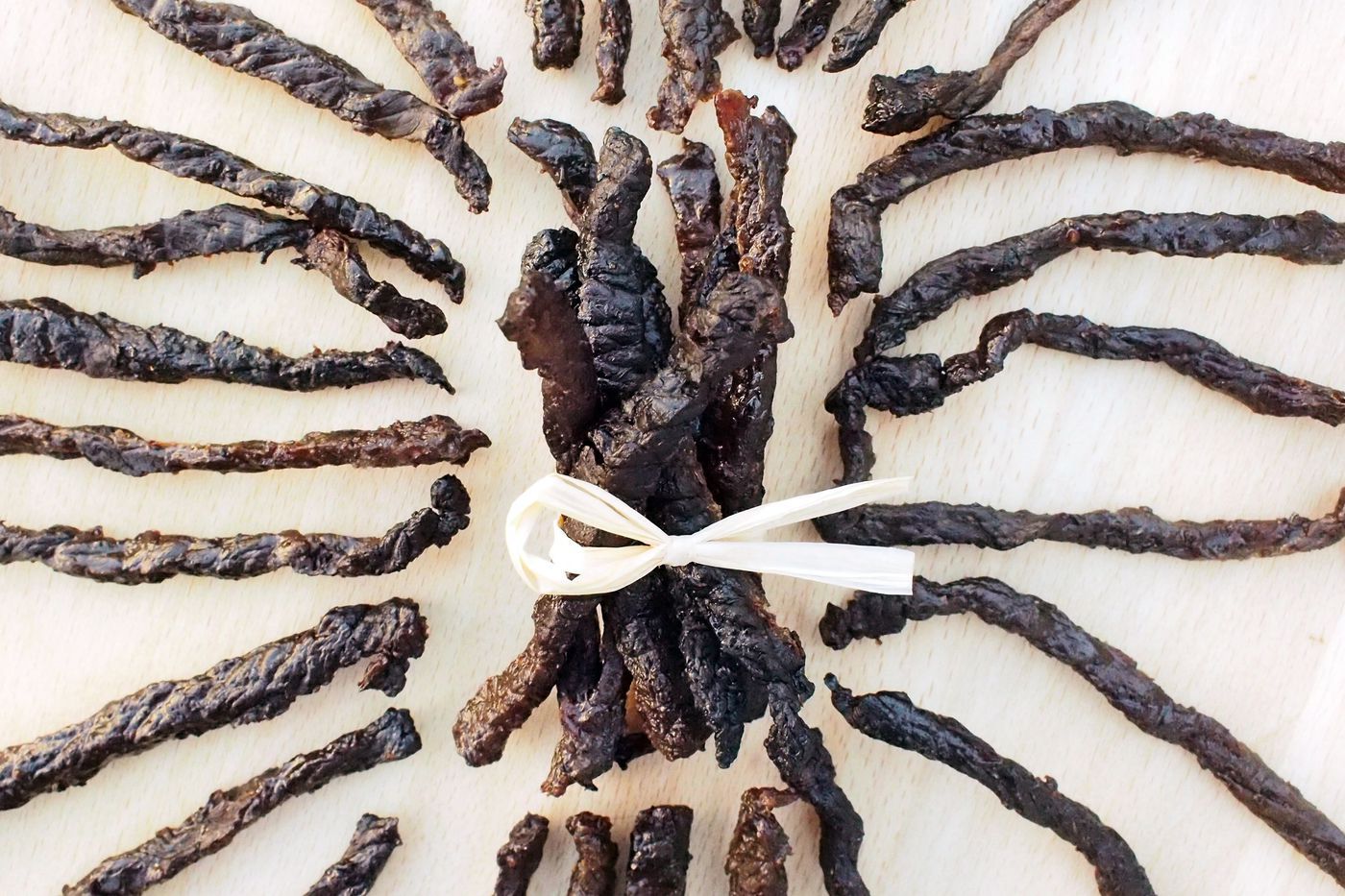 what is the best temperature to smoke beef jerky