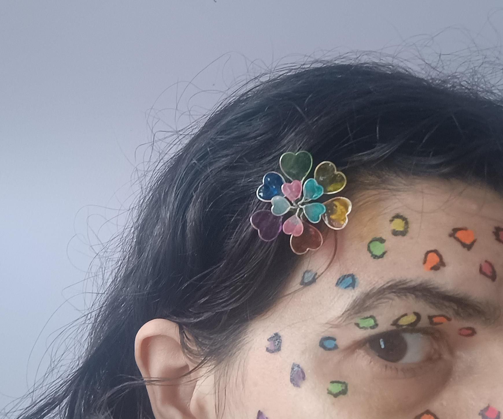 UV Resin Flower Pin