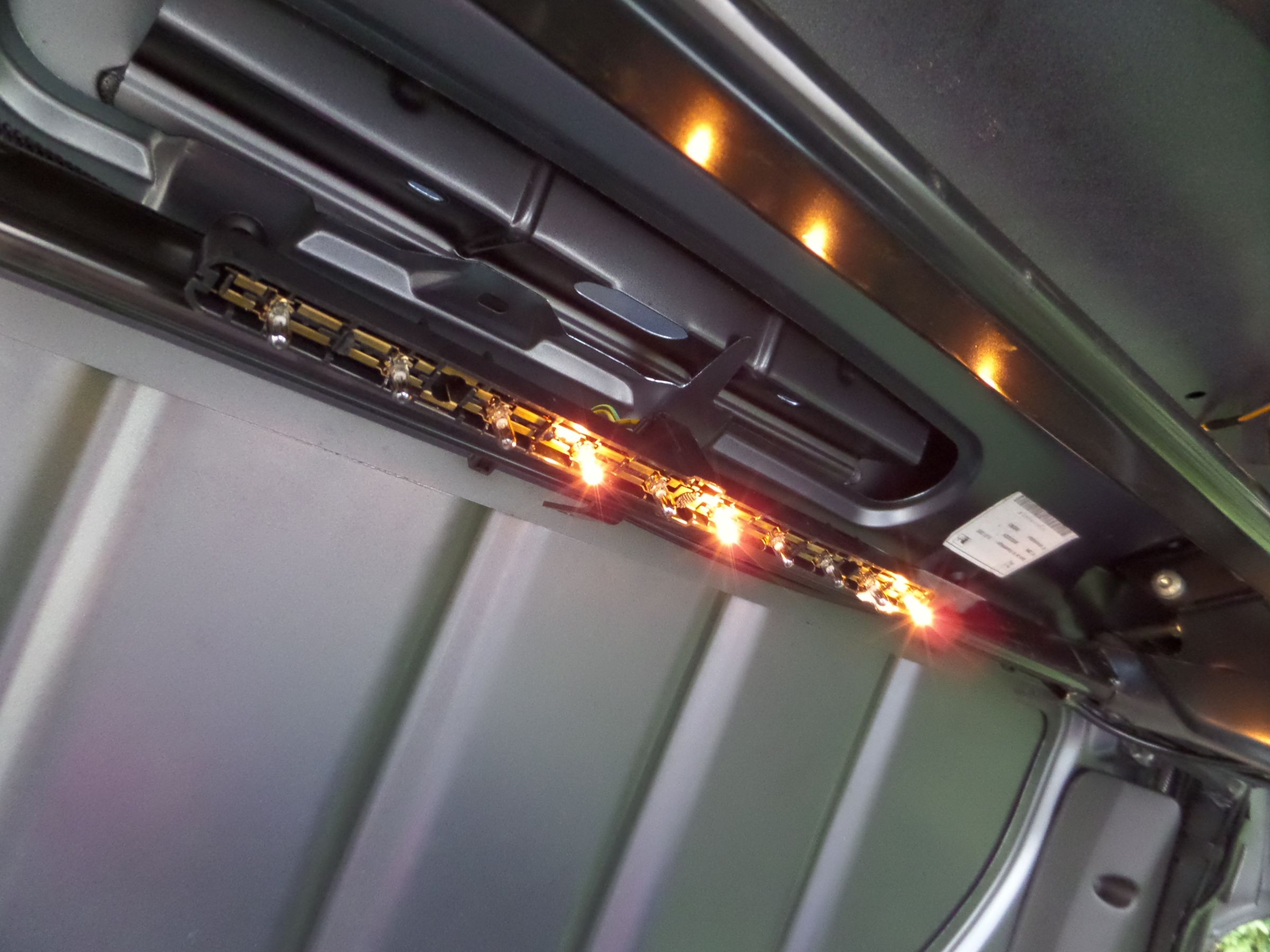 Car Brake Light Repair (LED Conversion) 4 Steps (with Pictures) Instructables