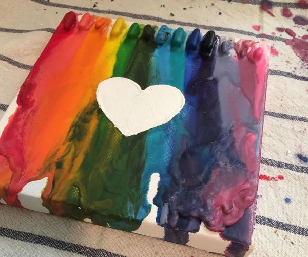 How to Make Melting Crayon Art