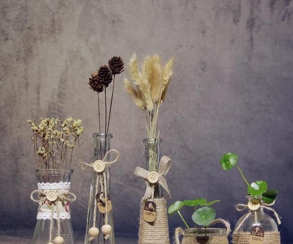 Upcycled Flower Glass Vase Tutorial 