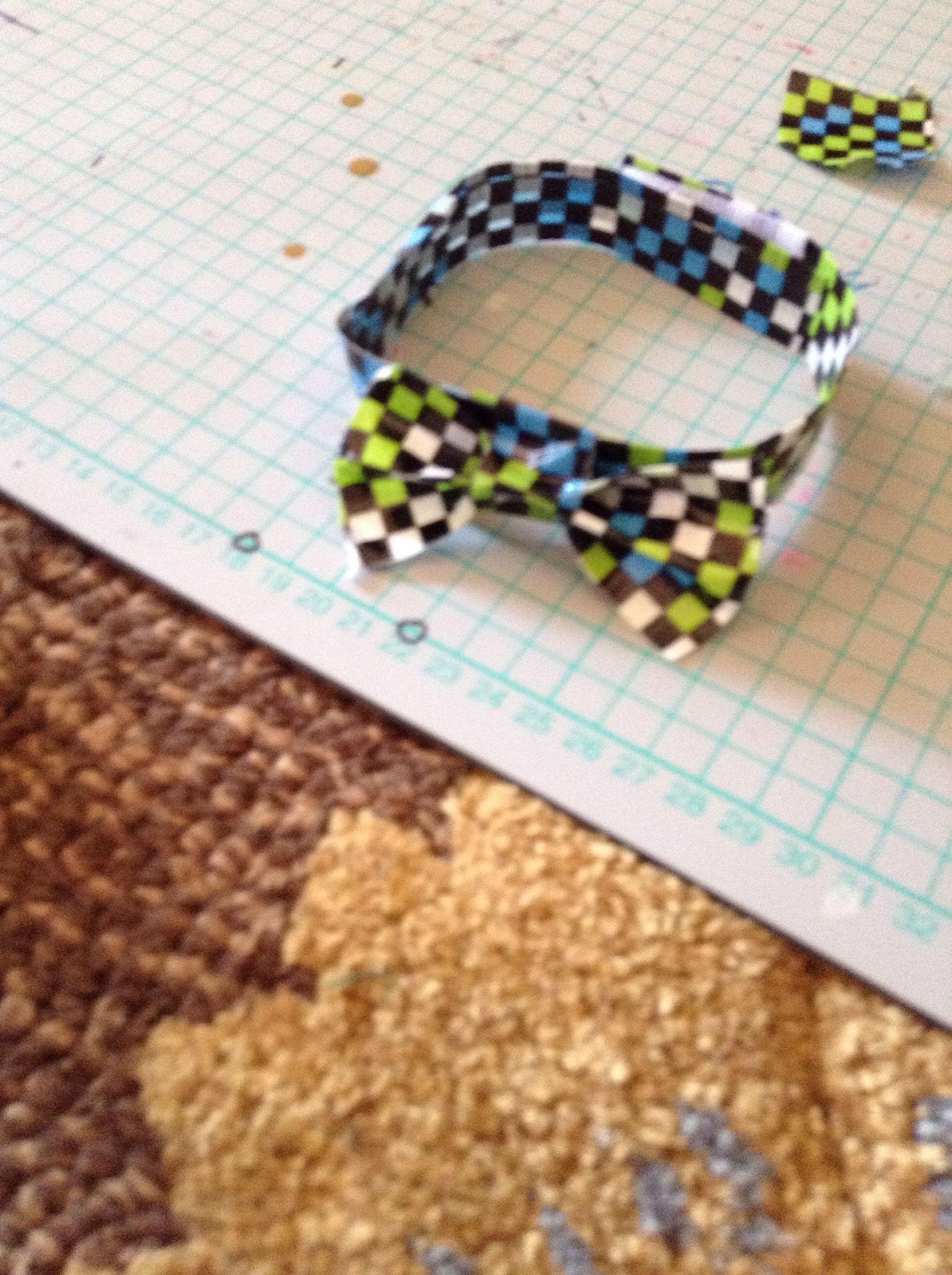 How to Make a Bow Chocker 