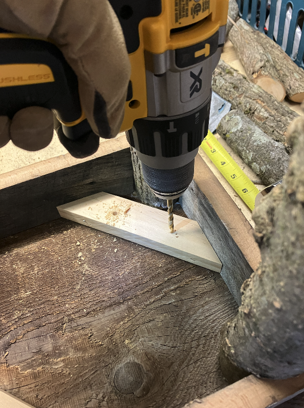 Assemble Top to Leg & Apron Assembly