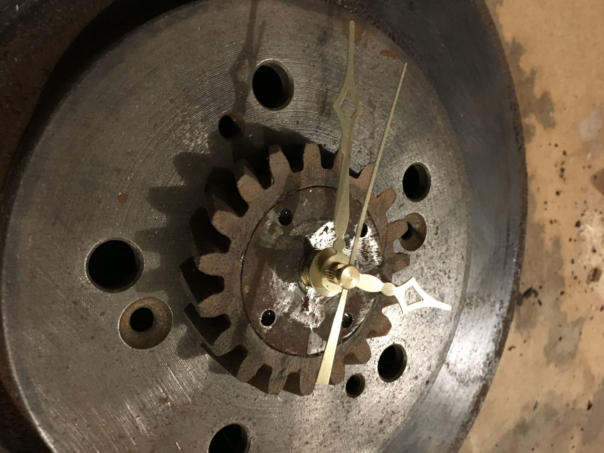 Brake Rotor Clock 4 Steps Instructables