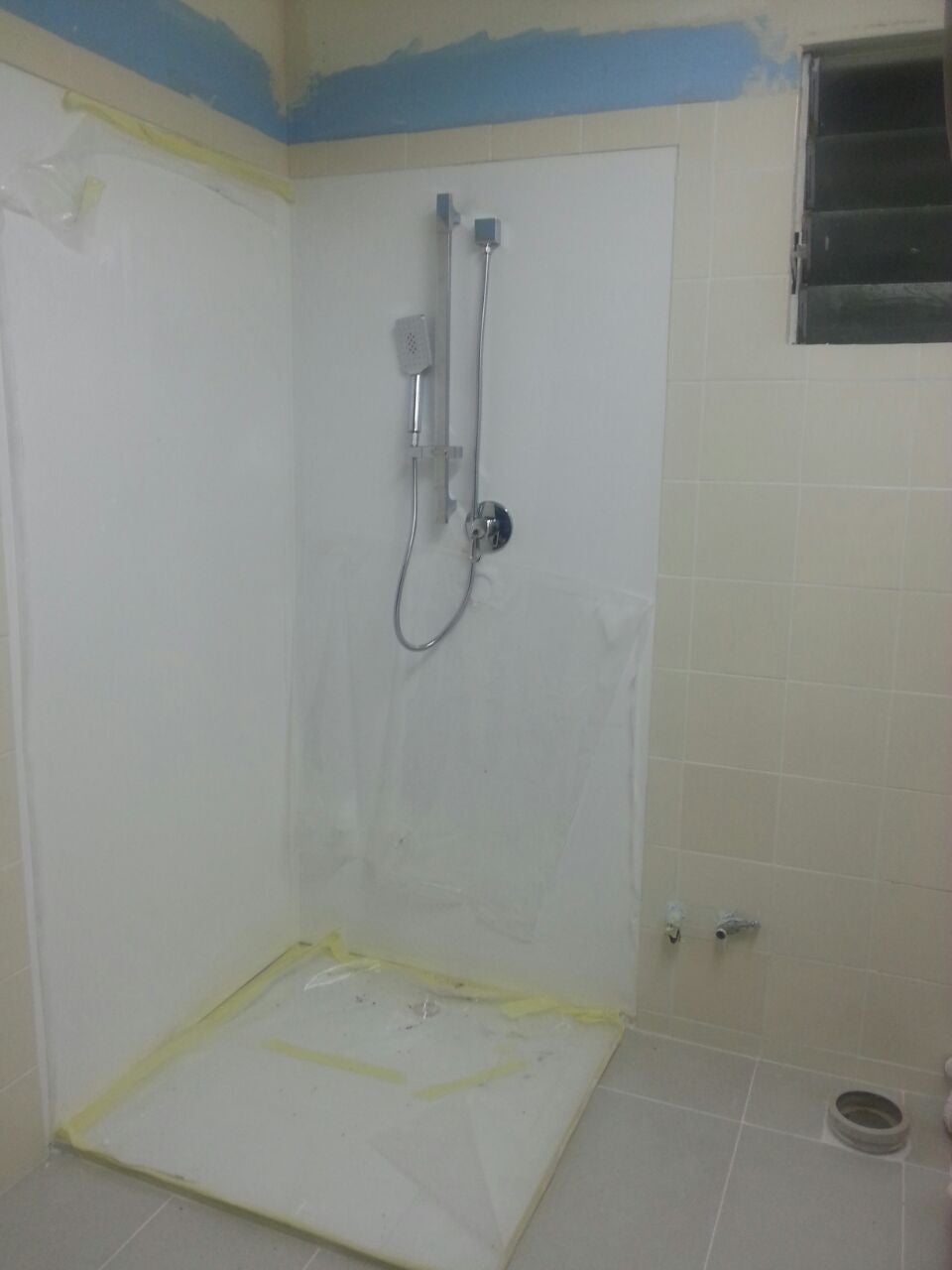 SHOWER AND SCREEN FIXING