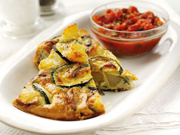 How to Make a Spanish Tortilla With Spicy Tomato Sauce