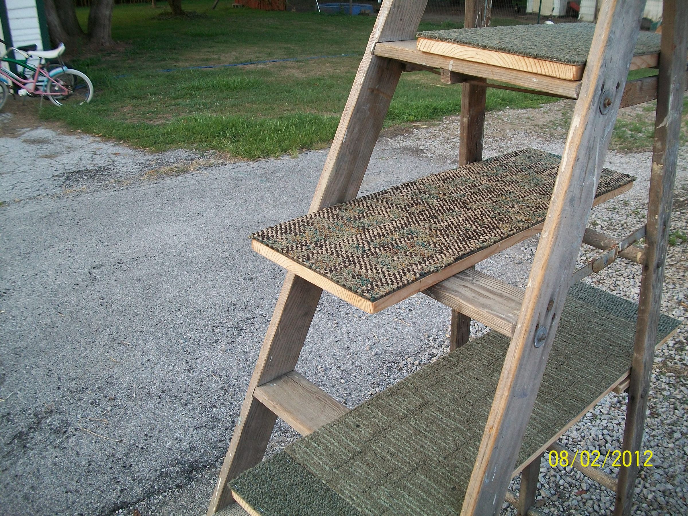 Recycled Ladder Cat Tree Instructables