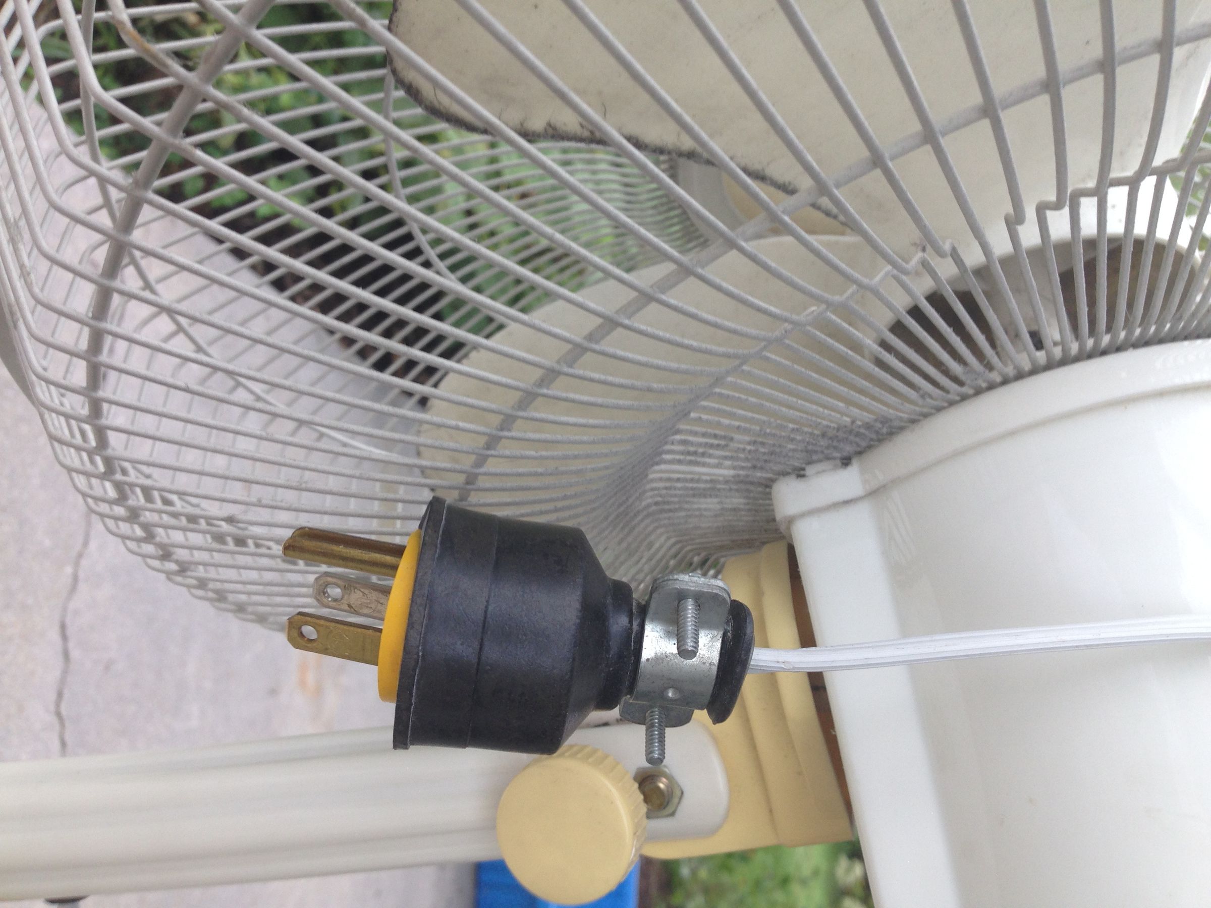 Pedestal Fan Cord Repair 3 Steps Instructables