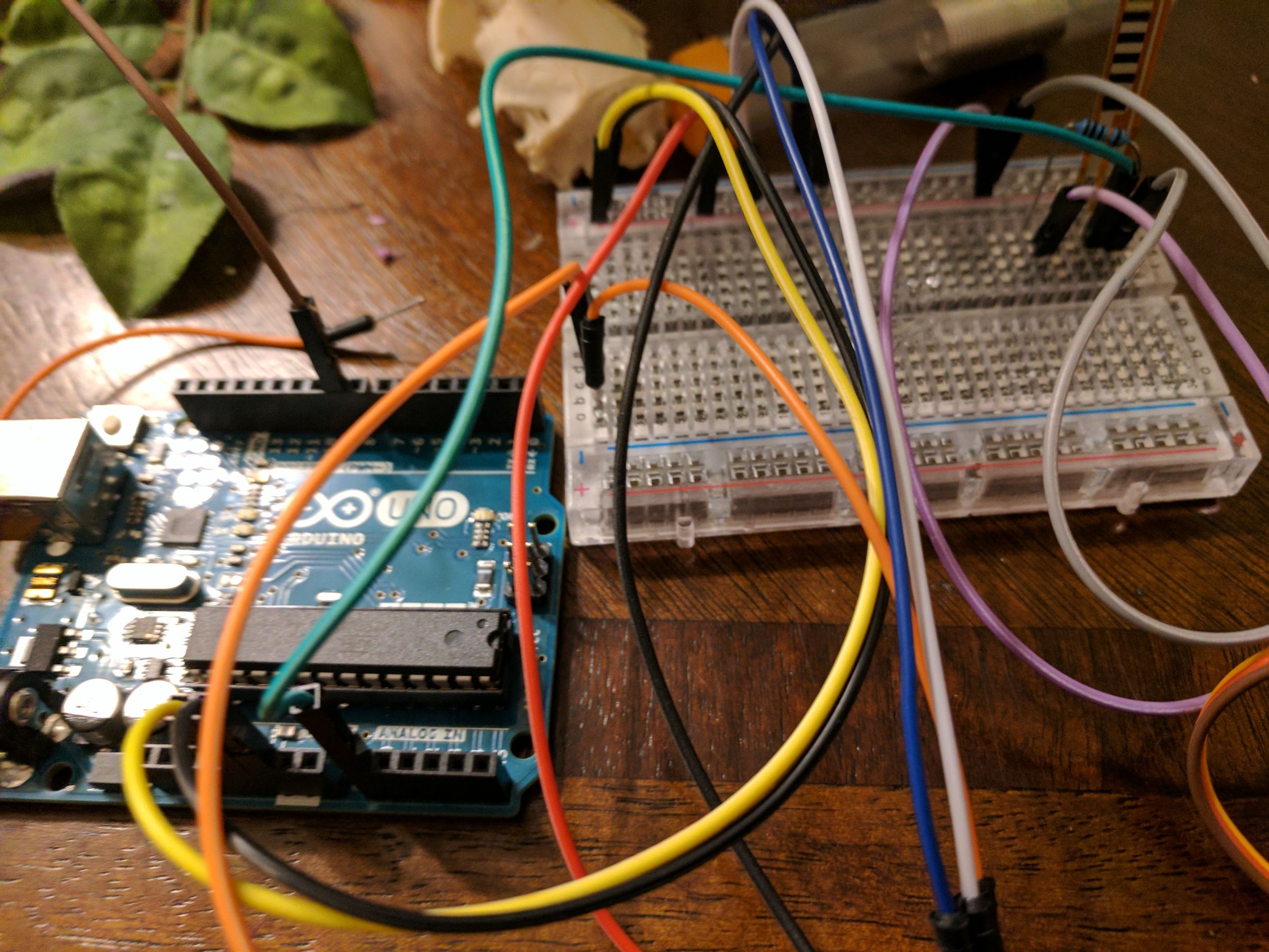 Moving Headdress Using Arduino/Servo Motor 7 Steps (with Pictures) Instructables