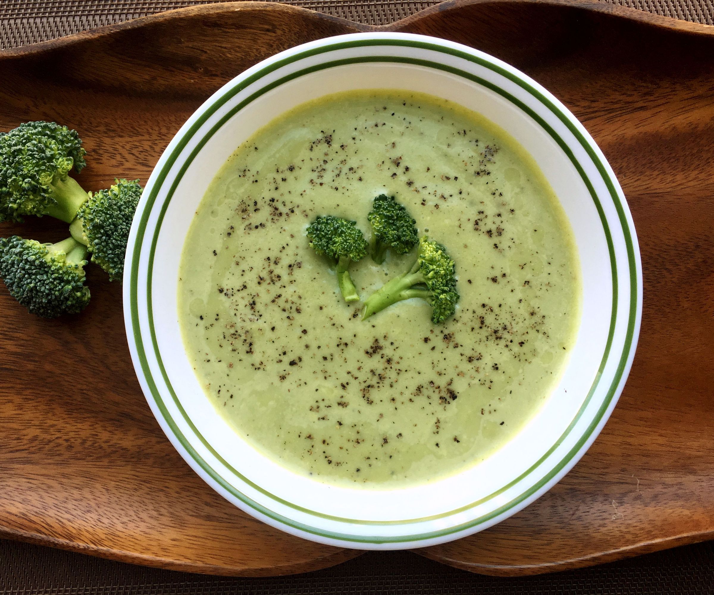 Simple Creamy Broccoli Soup