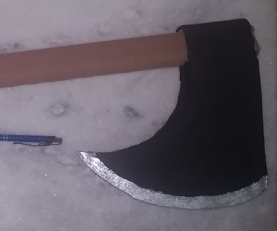 Quick Fake Axe for Your Costume Party