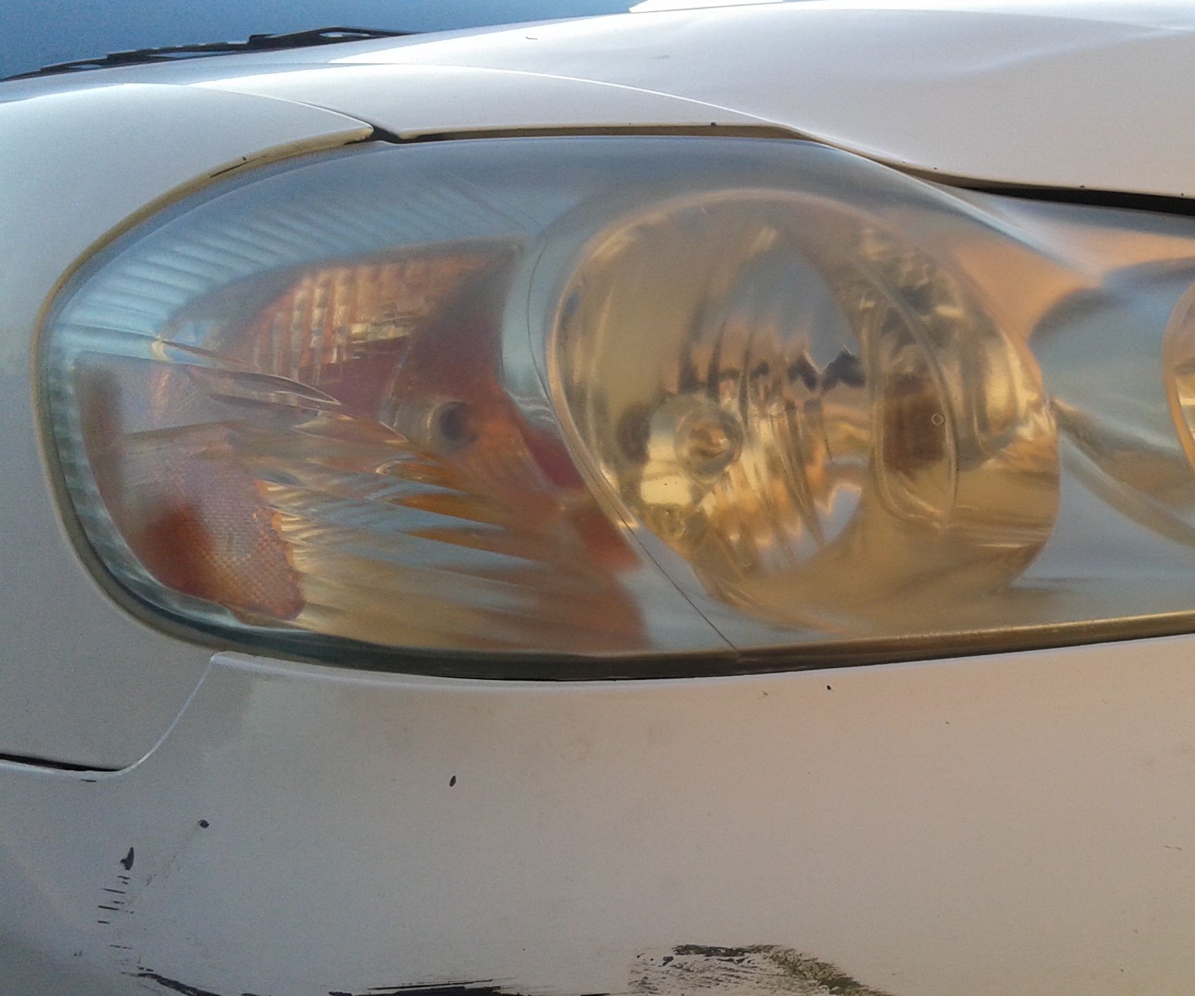 Quick Fix of Hazy Headlights