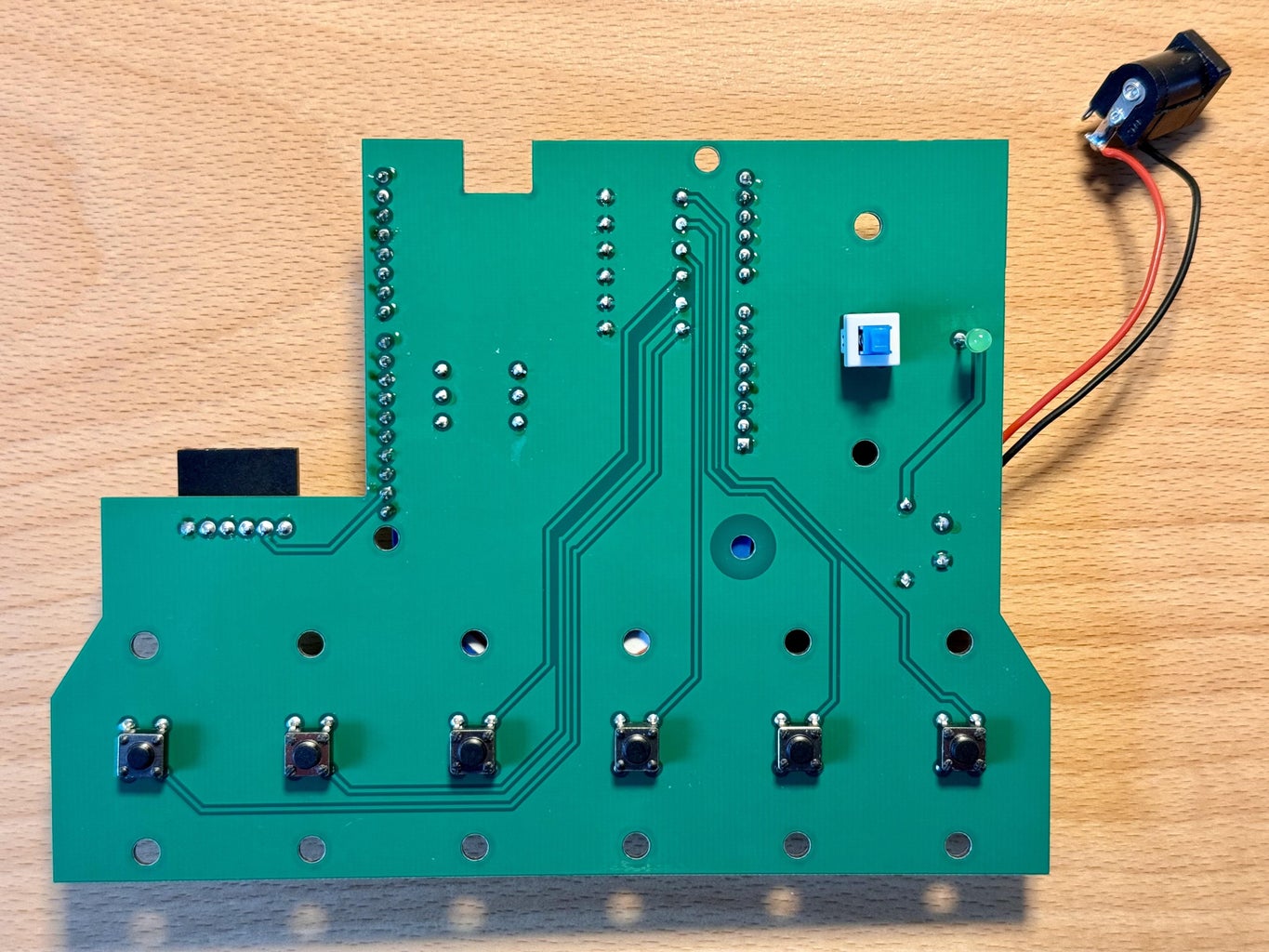A Minimalistic DAB+ Digital Radio (not Only) for Visually Impaired. an ...