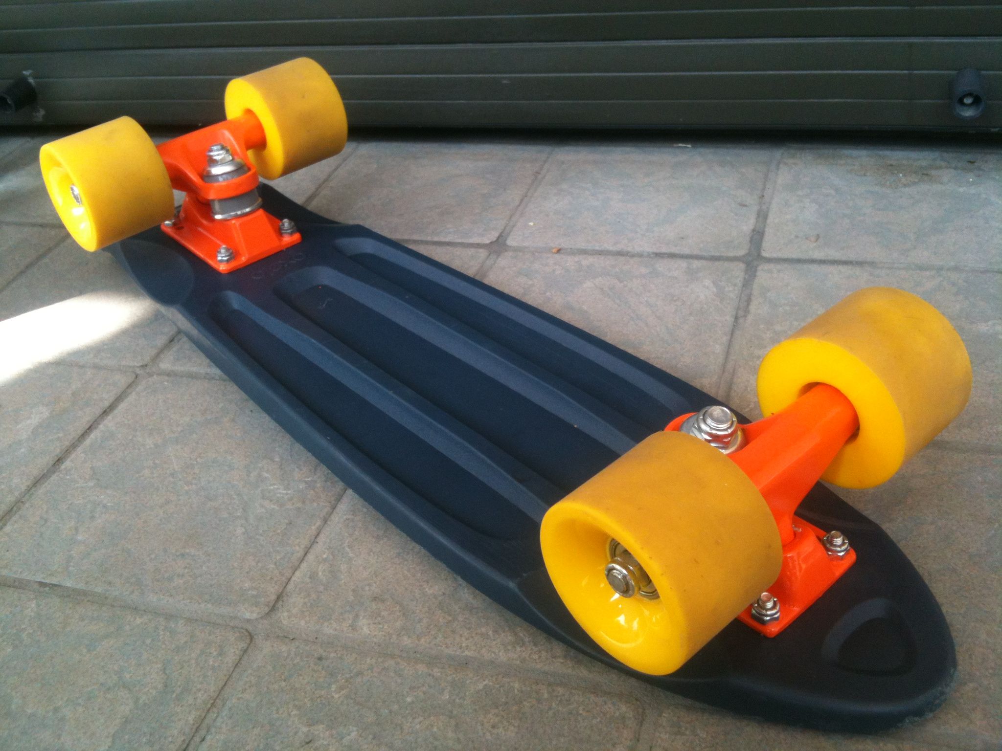 Cheap and Custom Penny Board Grip Tape 5 Steps (with Pictures