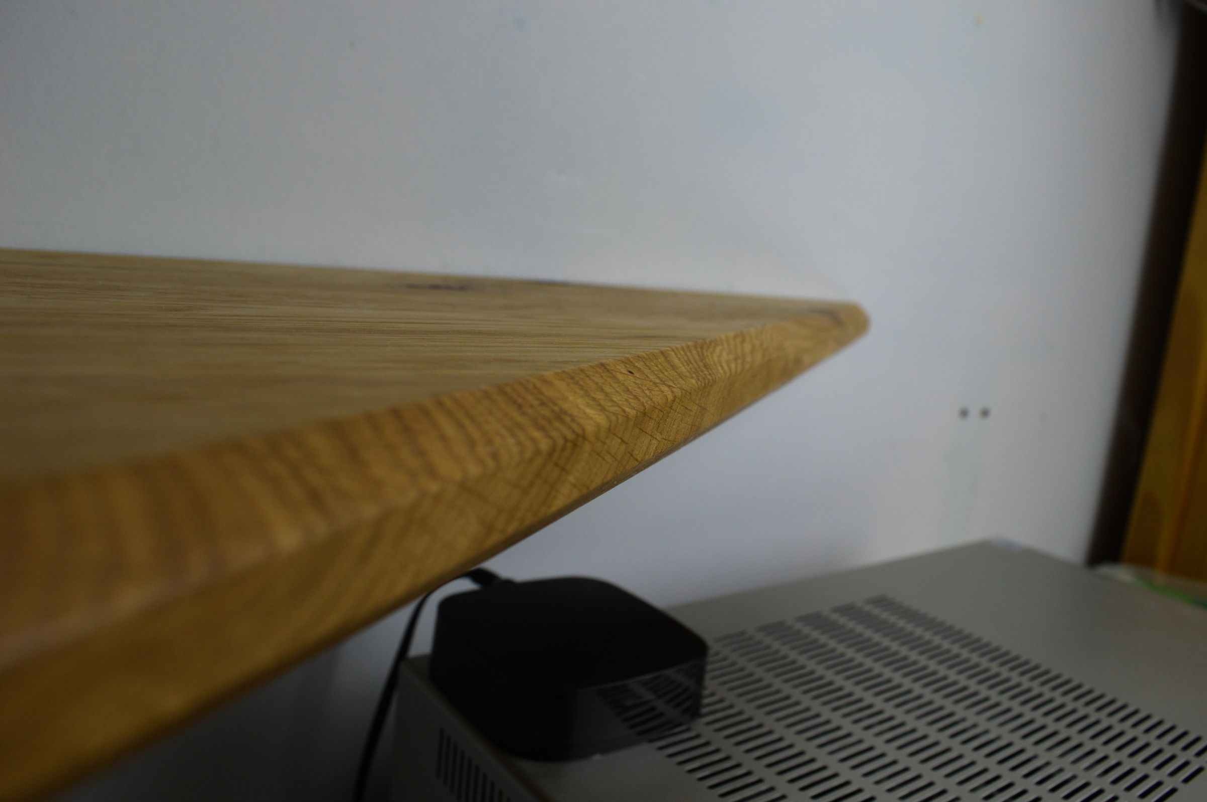 Beautiful White Oak Floating Corner Shelf 10 Steps (with Pictures
