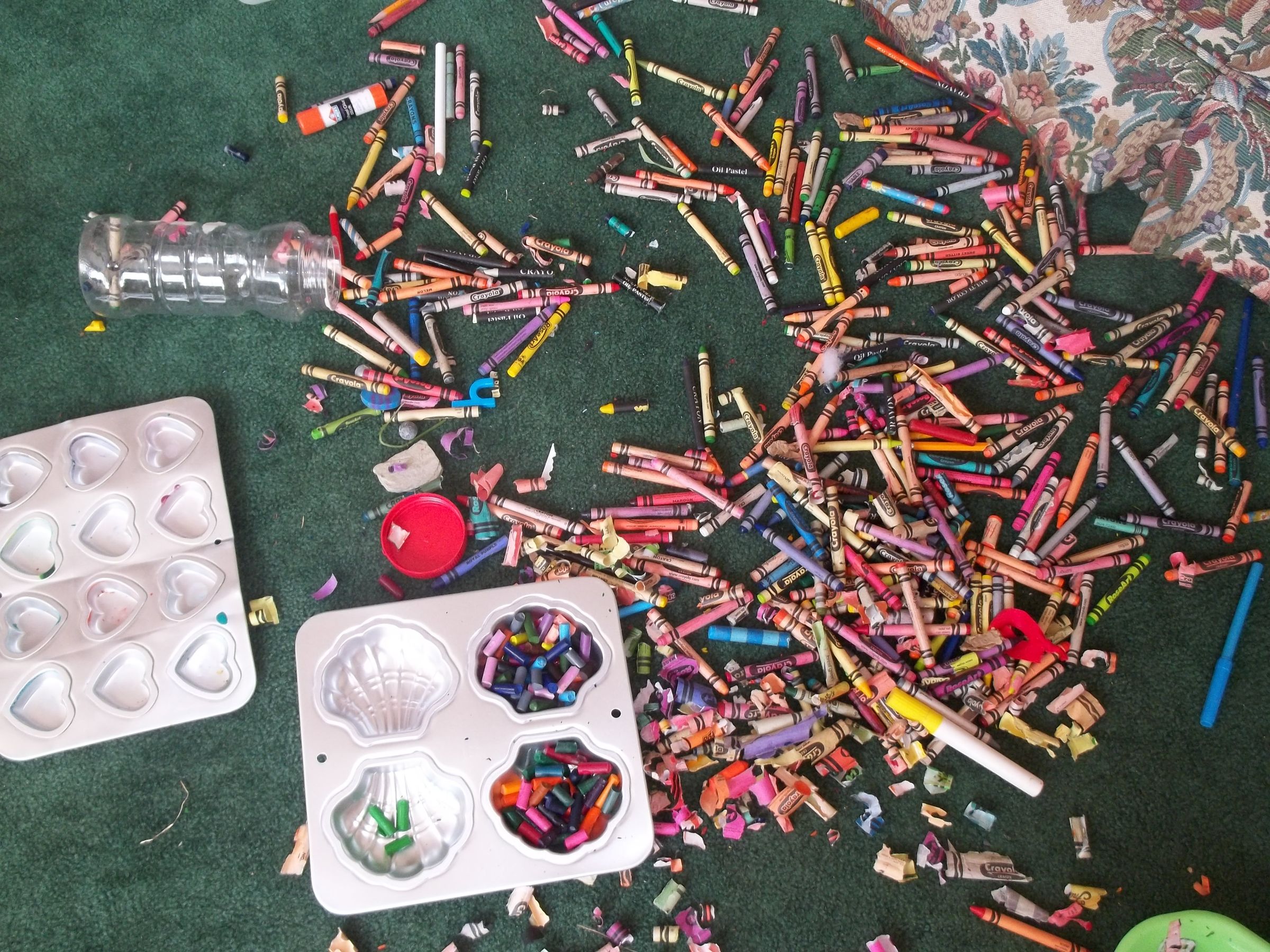 Recycled Crayons : 4 Steps - Instructables