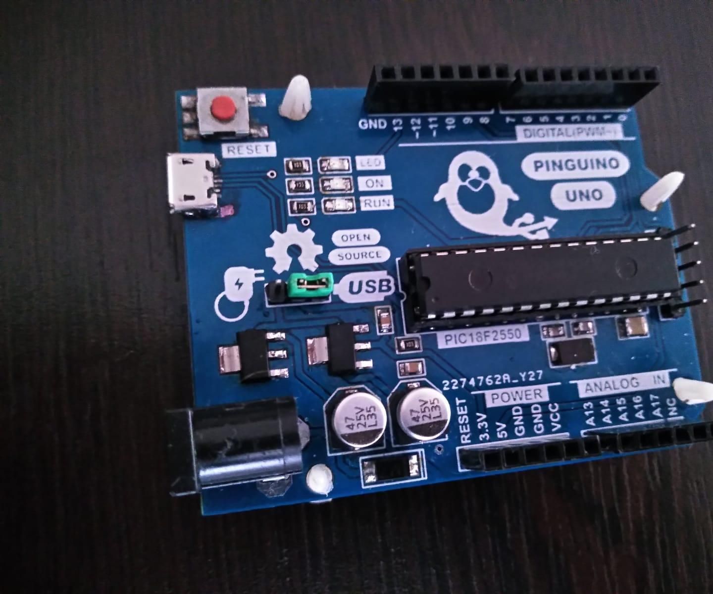 Pinguino UNO Rev3 Pic18F2550