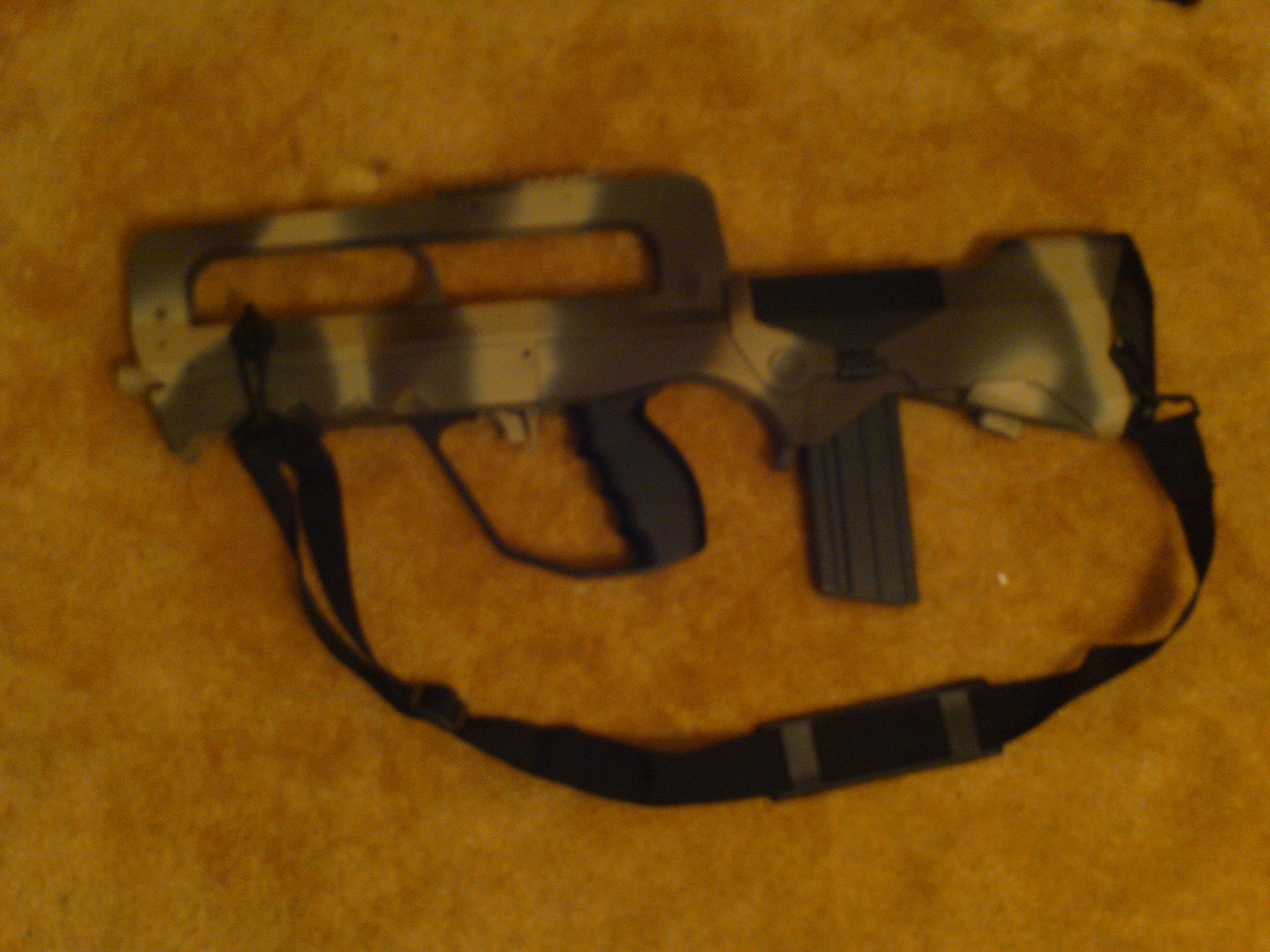FAMAS Airsoft Paint Job