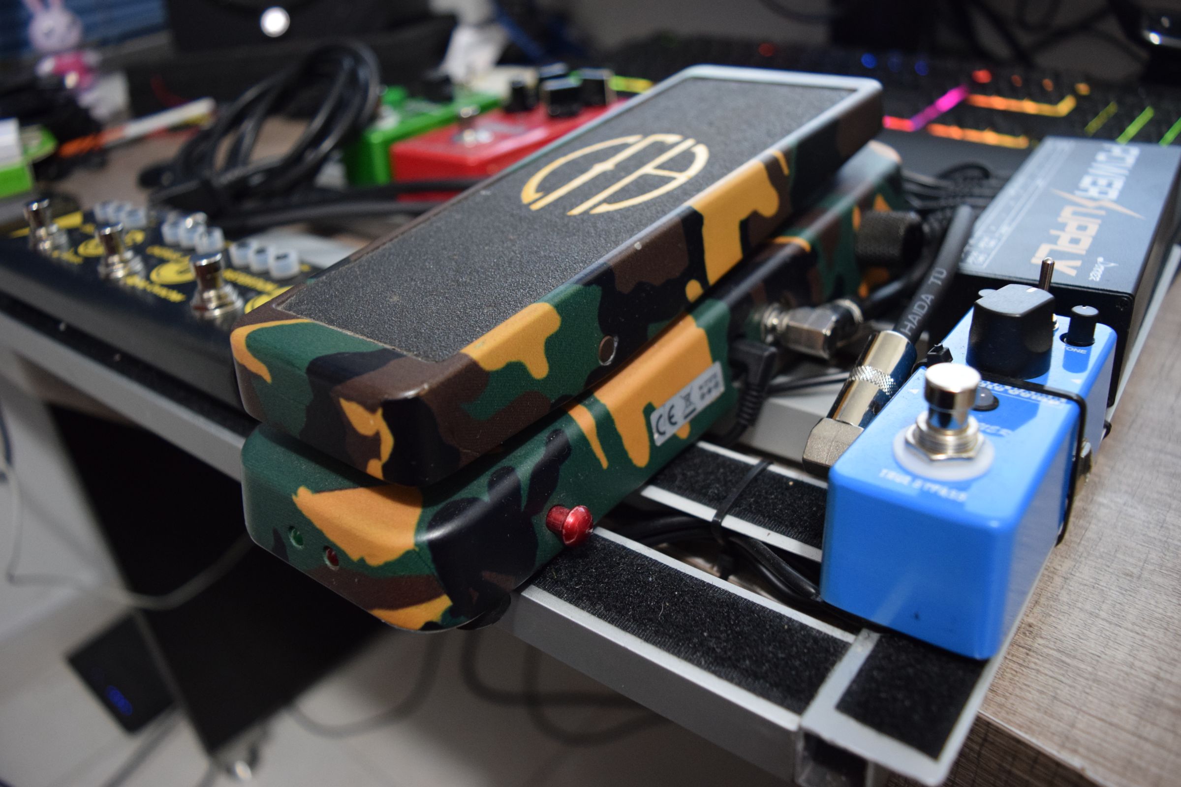 Homemade Guitar Pedalboard 4 Steps (with Pictures) Instructables