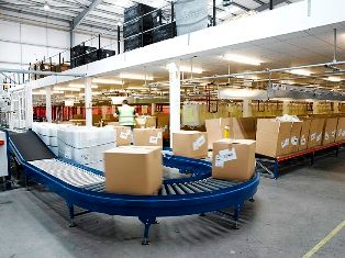 Benefits of Hiring a Fashion Distribution Company