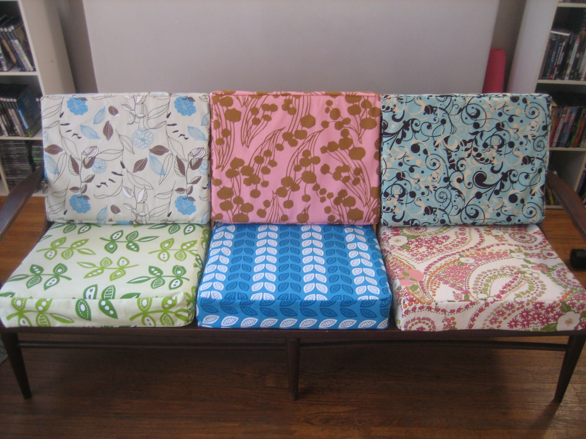 Vintage Patio Set Into an Awesome Couch and Chair!