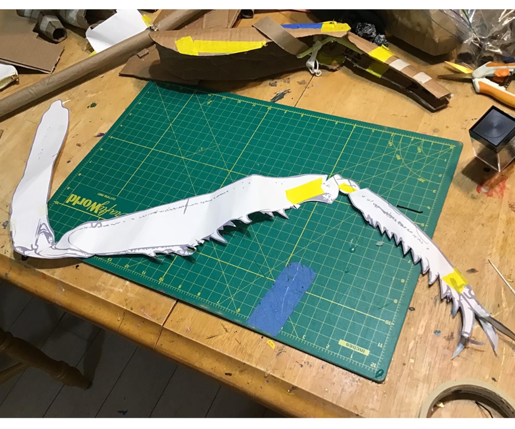 Praying Mantis Costume : 15 Steps (with Pictures) - Instructables