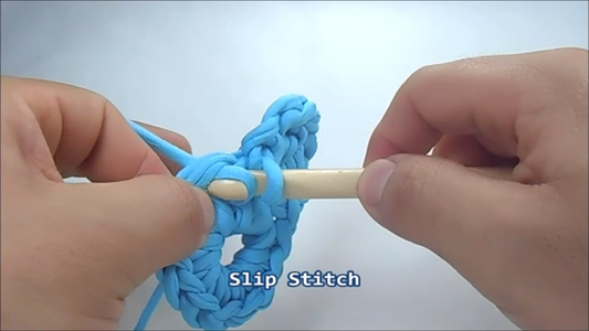 How to Crochet a Six-Petal Flower : 12 Steps (with Pictures ...