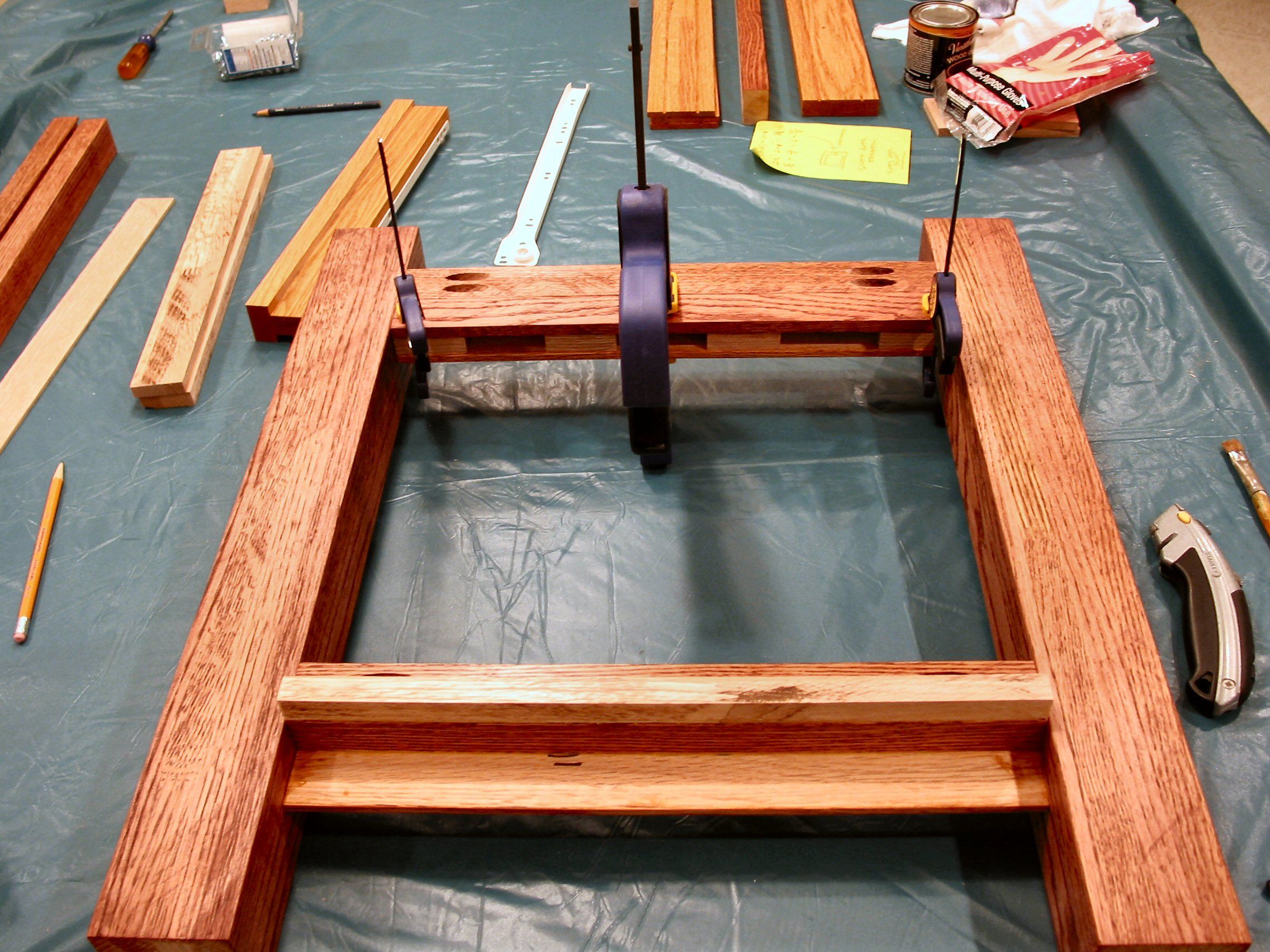 Oak & Glass Display Top End Table 13 Steps (with Pictures