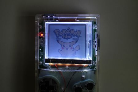 Game Boy Color Frontlight Install With LOCA