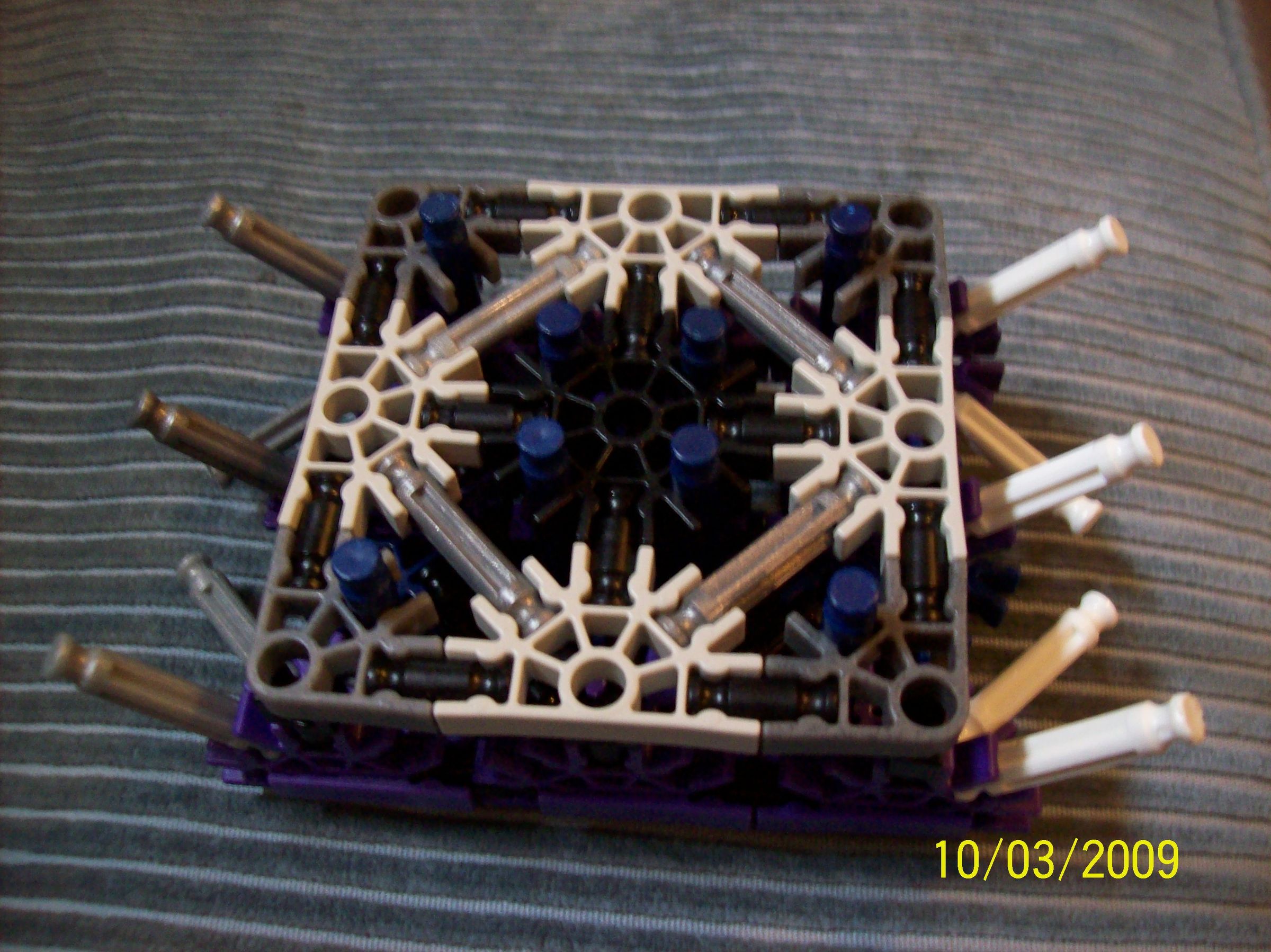 K'nex Tic-Tac-Toe