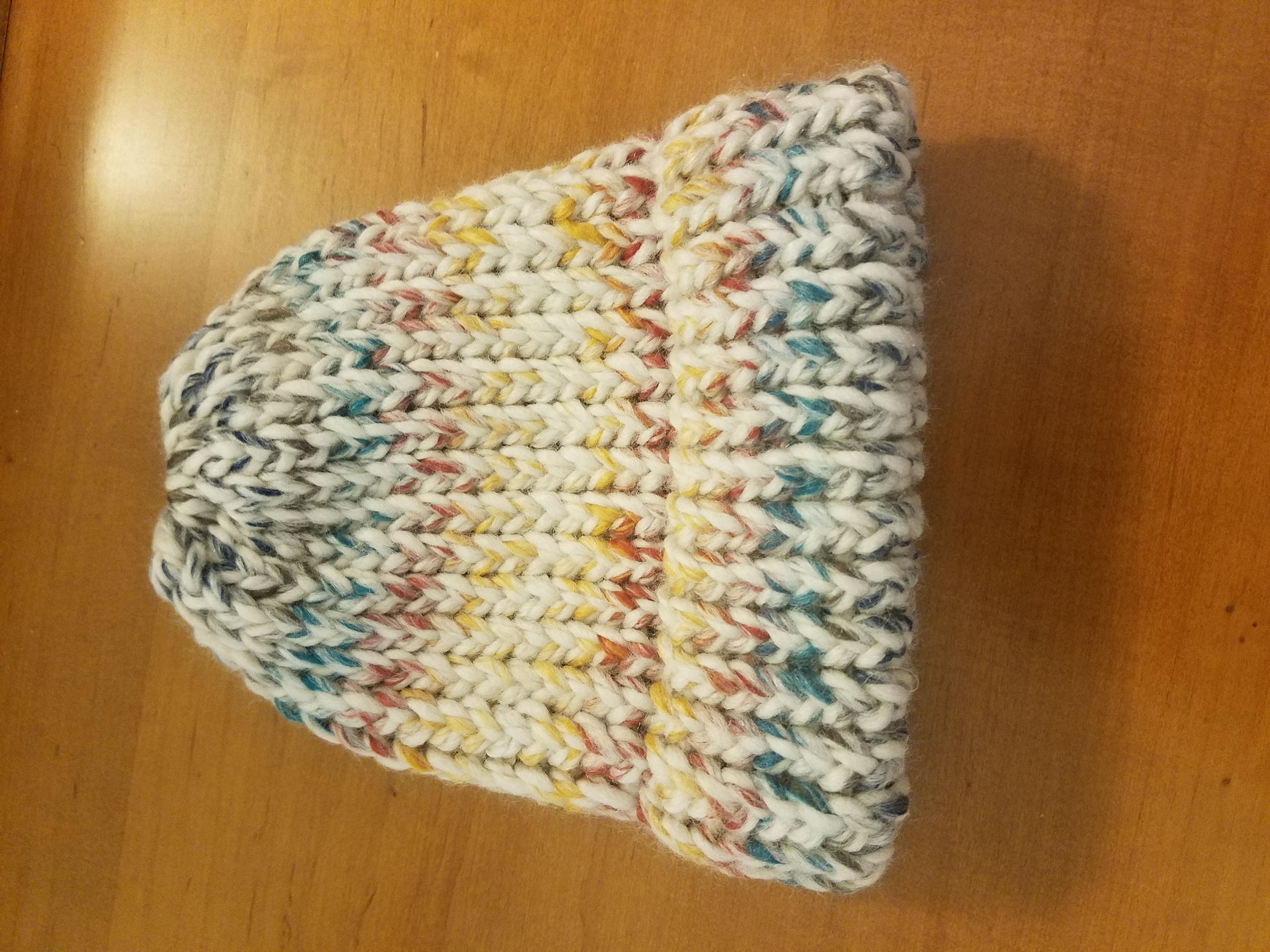 knitting hat with circle loom