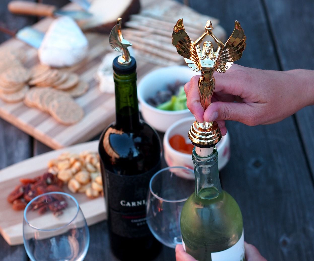 Trophy Bottle Topper