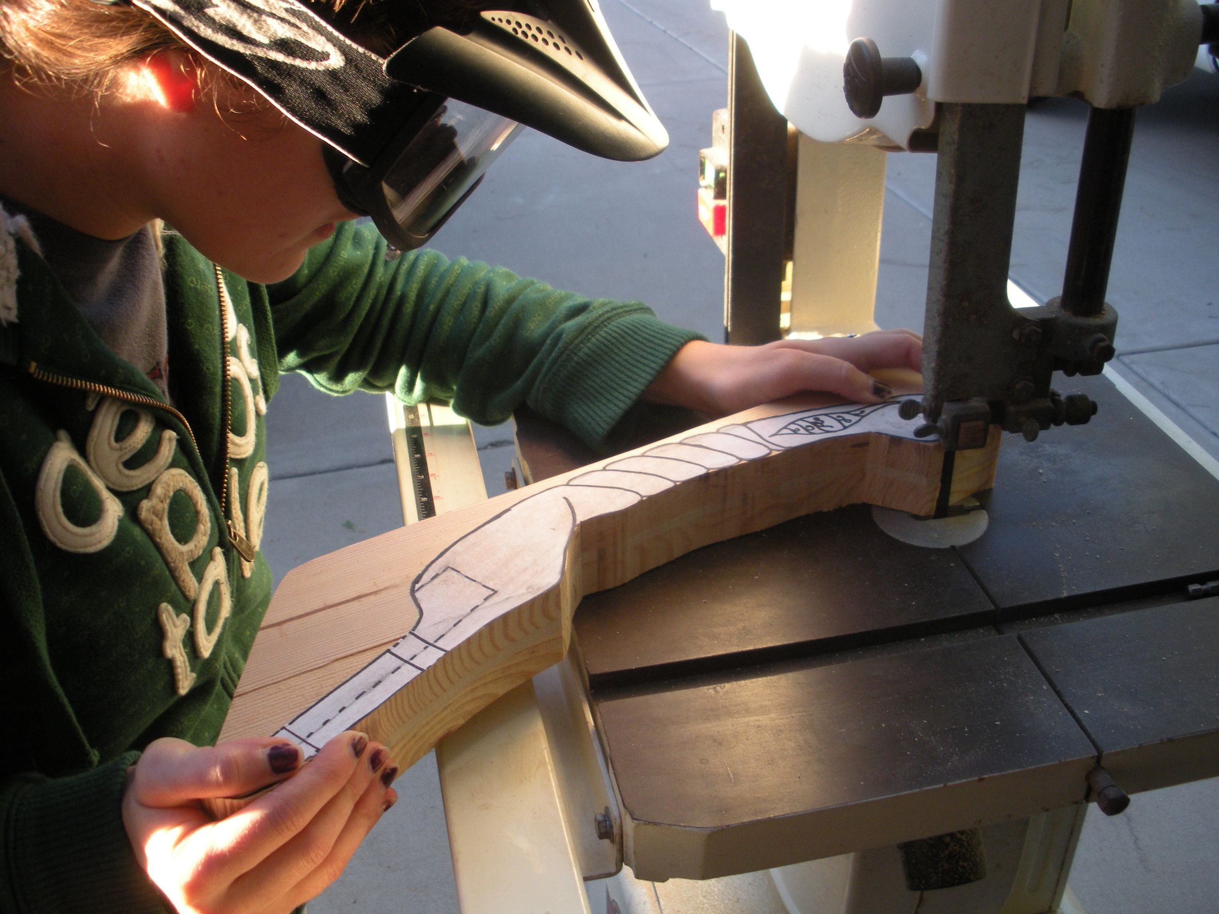 The Bellulus Sniper Rifle: a Steampunk Prop Rifle