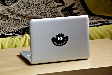 3D Laptop Sticker (Cheshire Cat) : 4 Steps (with Pictures) - Instructables