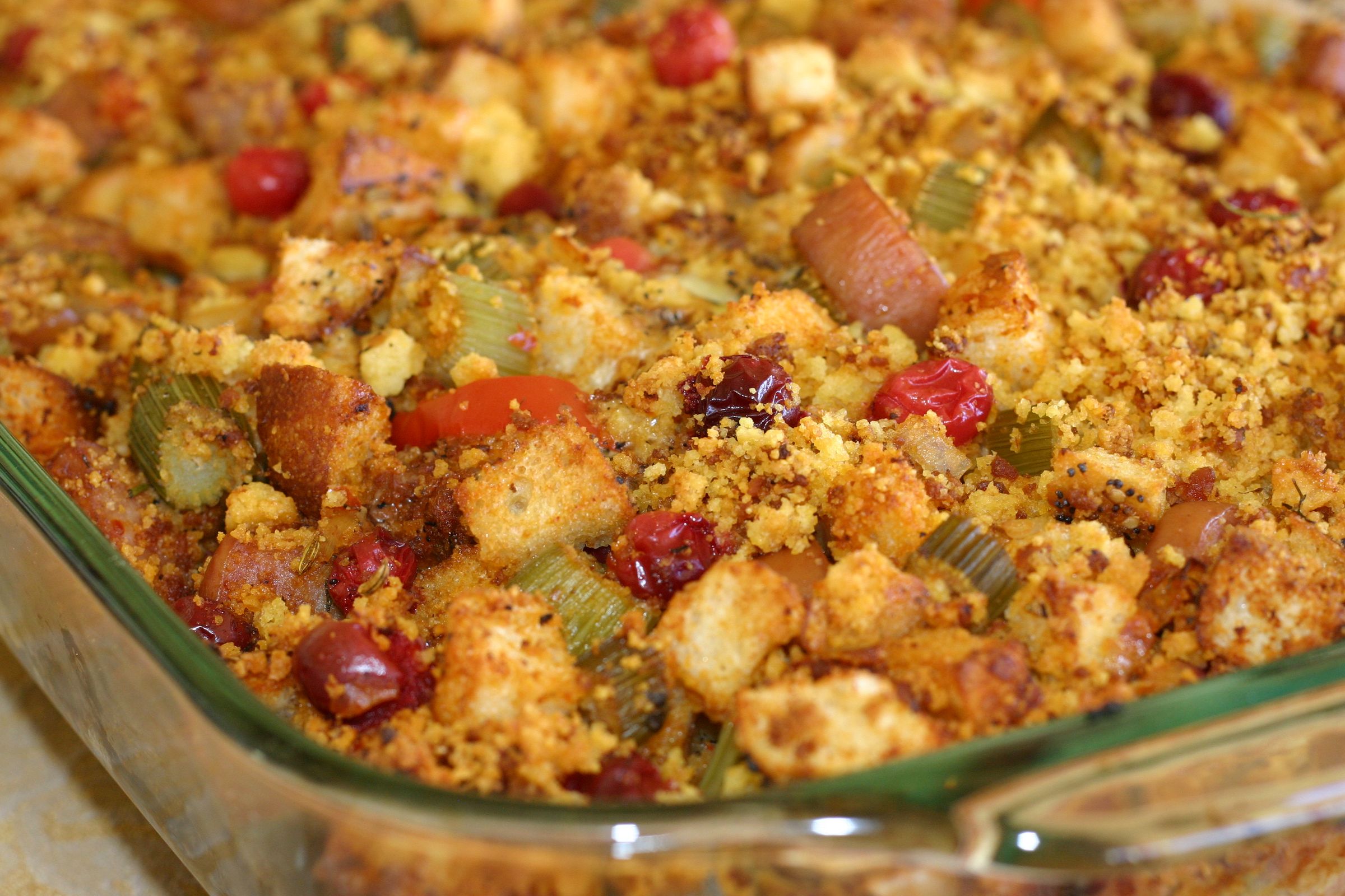 Sausage Apple Cranberry Cornbread Dressing