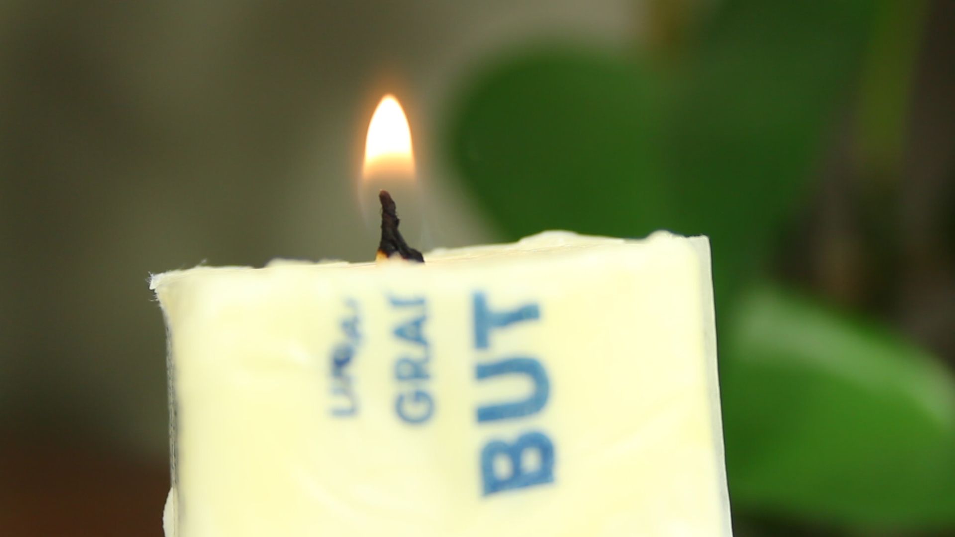 Make a Butter Candle Emergency Candle McGyver Style! 7 Steps (with