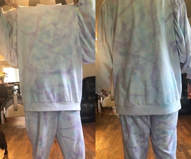 How to Tie-Dye Natural-Fiber Clothing