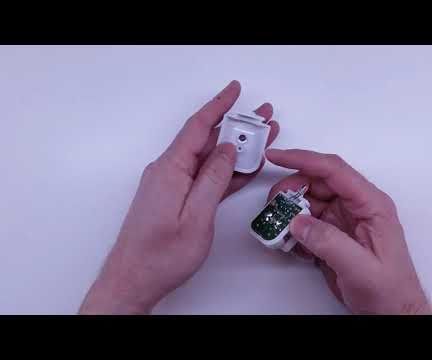 Hack Your Night Light With a Color Changing LED