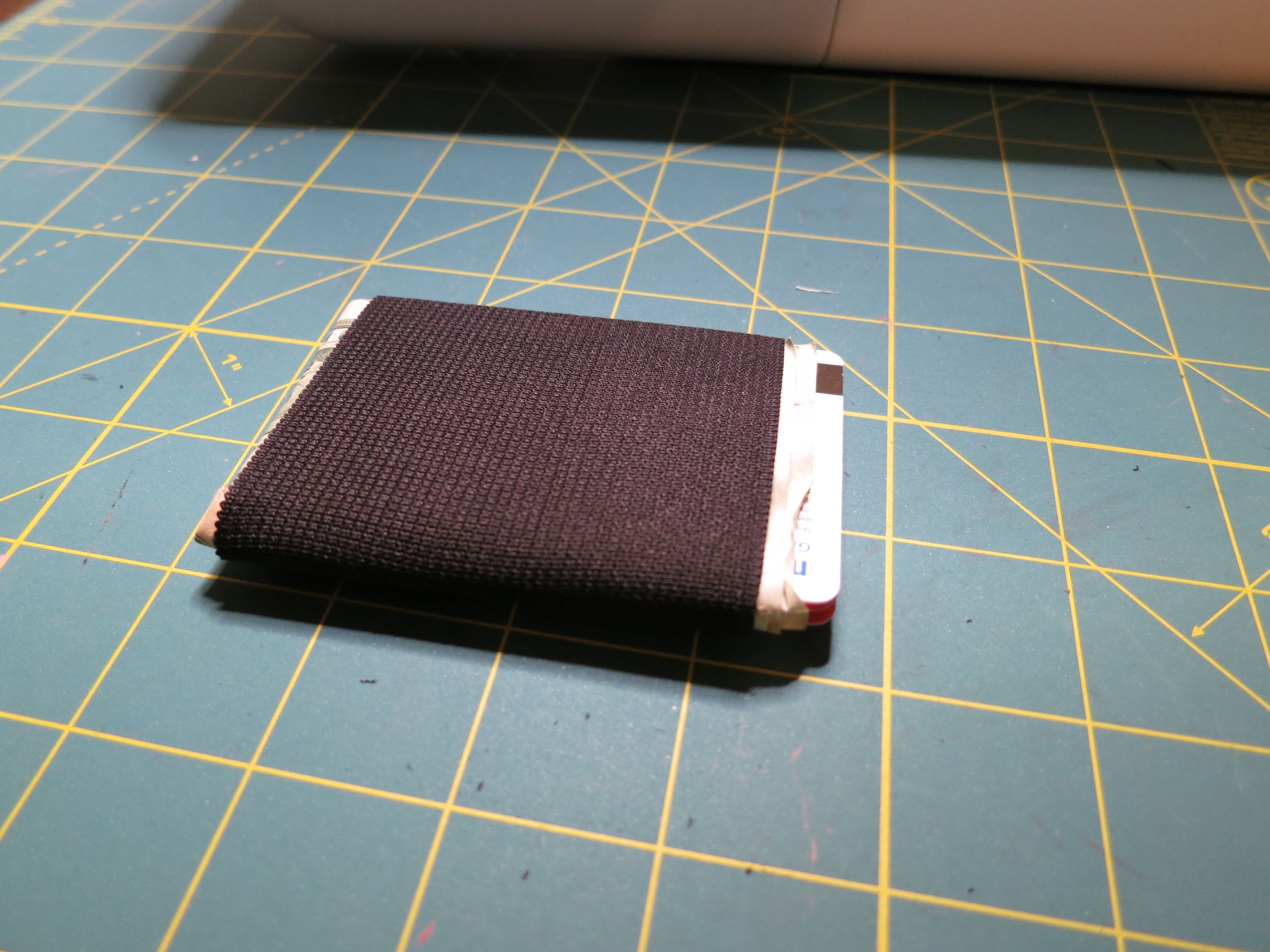 Cheap, Minimalist, Elastic, Money Clip
