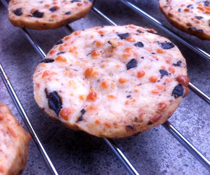 Black Olive Bites