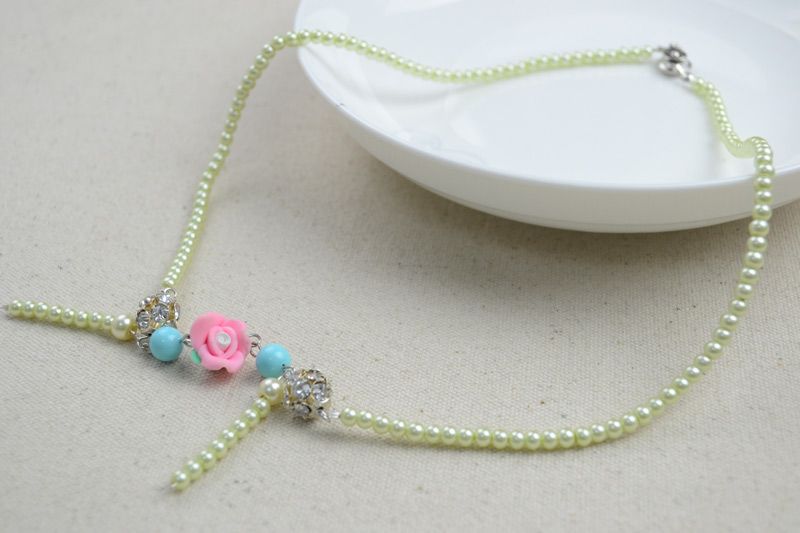 Mother S Day Jewelry- Ivory Pearls Necklace Adorned by Flower and Turquoise